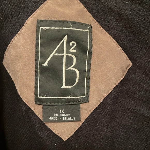 A2B hooded hip length removal lined coat, drawstring, waist women’s sz 1X Brown - Picture 9 of 16